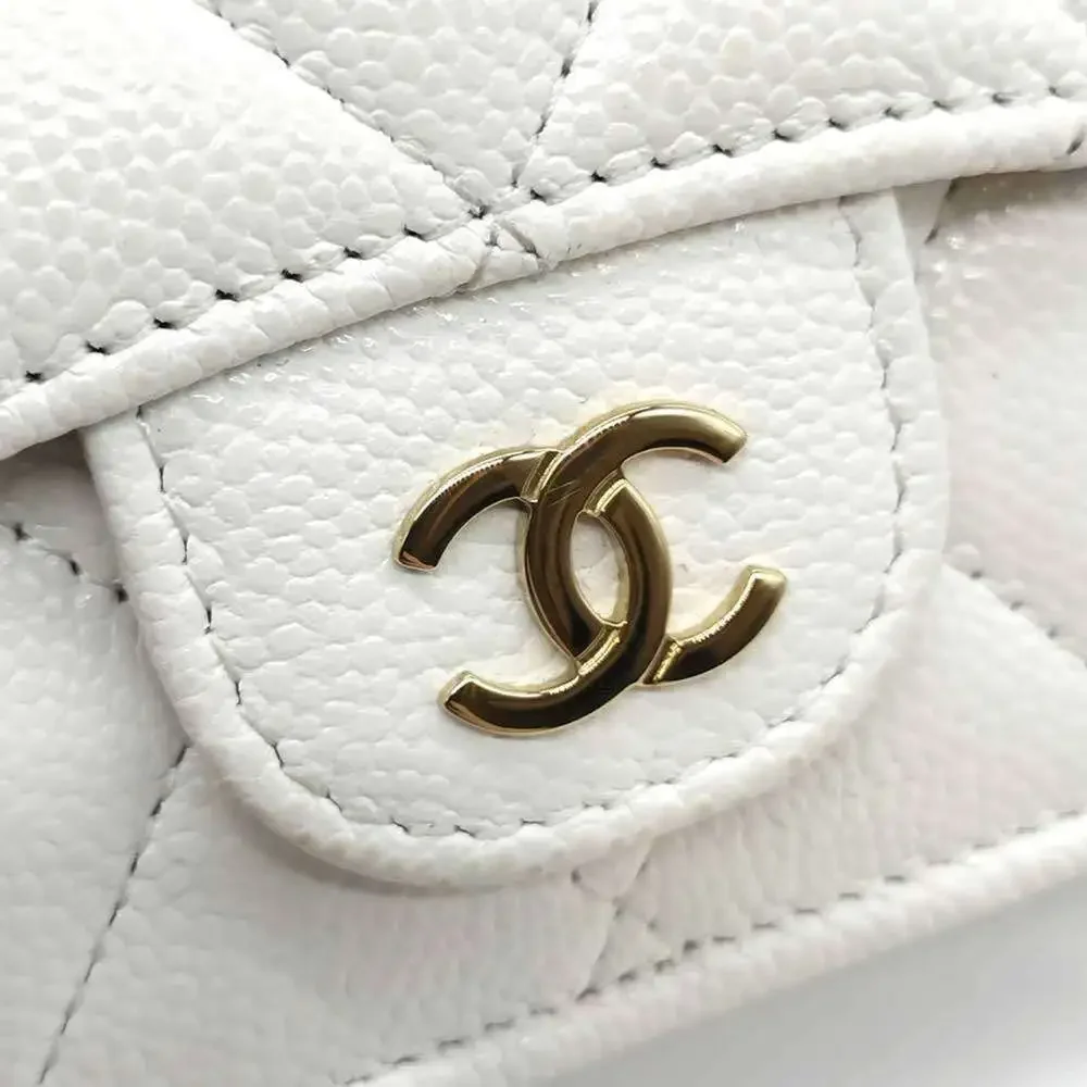 CHANEL Authentic White Caviar Leather Wallet